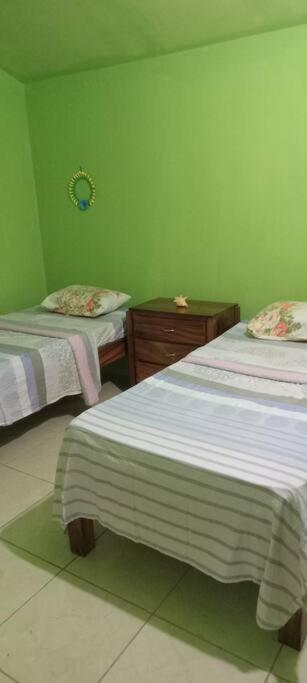 Cheerful 2-Bedroom Home In Falmouth Garden Ngoại thất bức ảnh